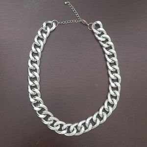 Chain necklace